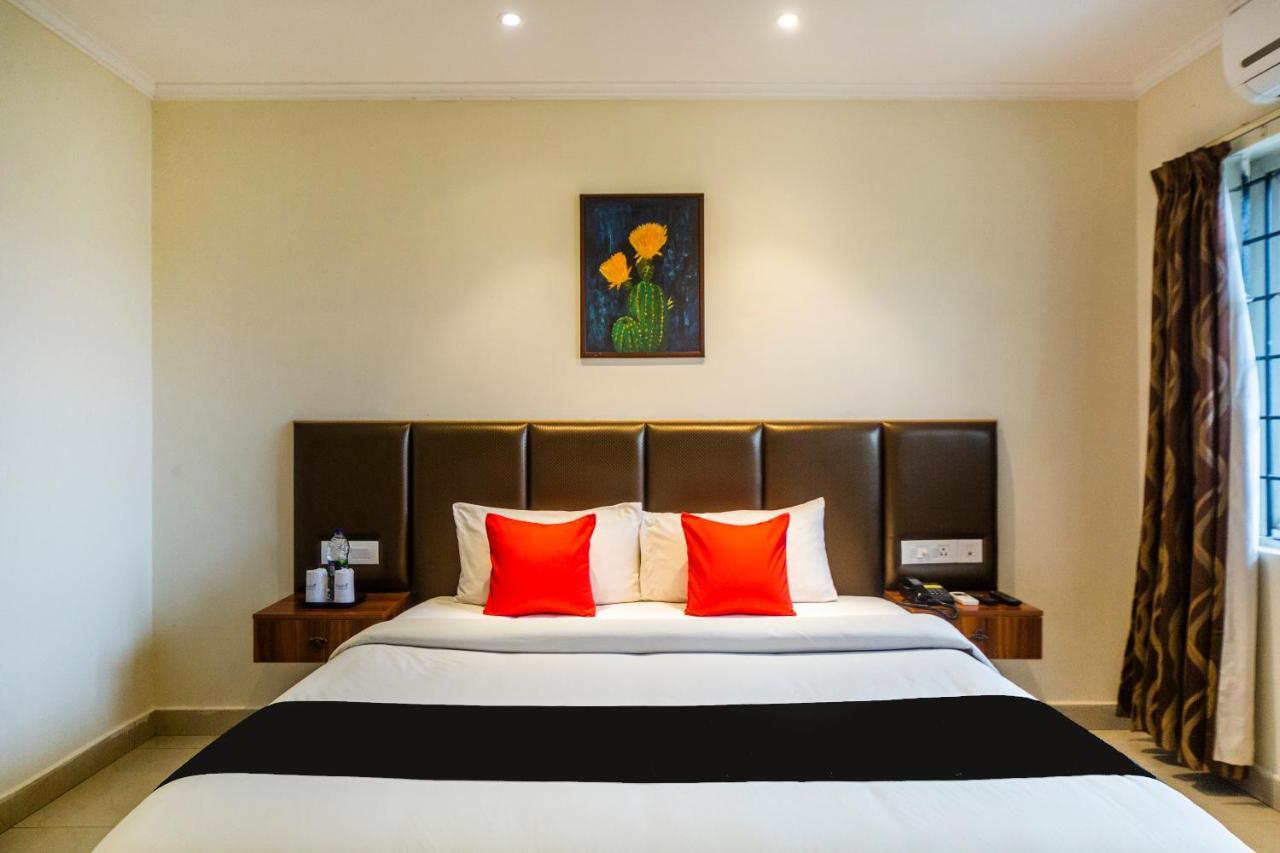 Capital O 66763 Blossoms Serviced Apartments Chennai Extérieur photo